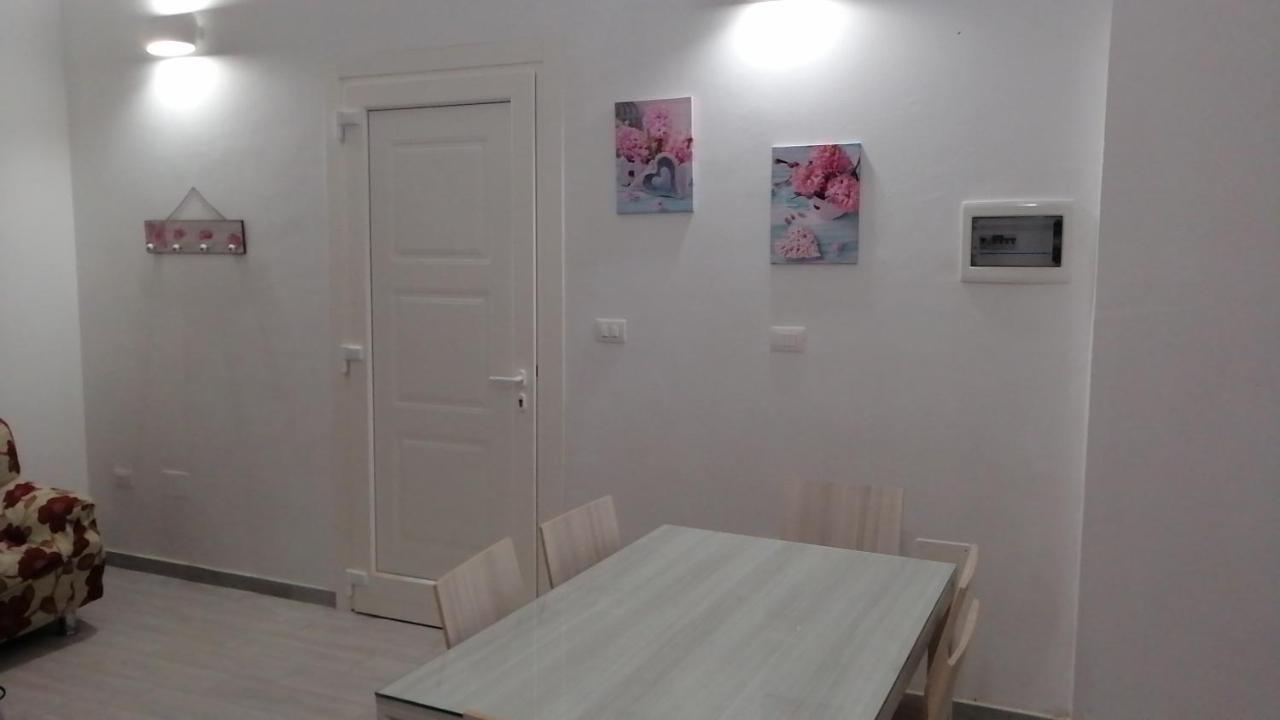 La Casa Di Chiara Apartman Taviano Kültér fotó